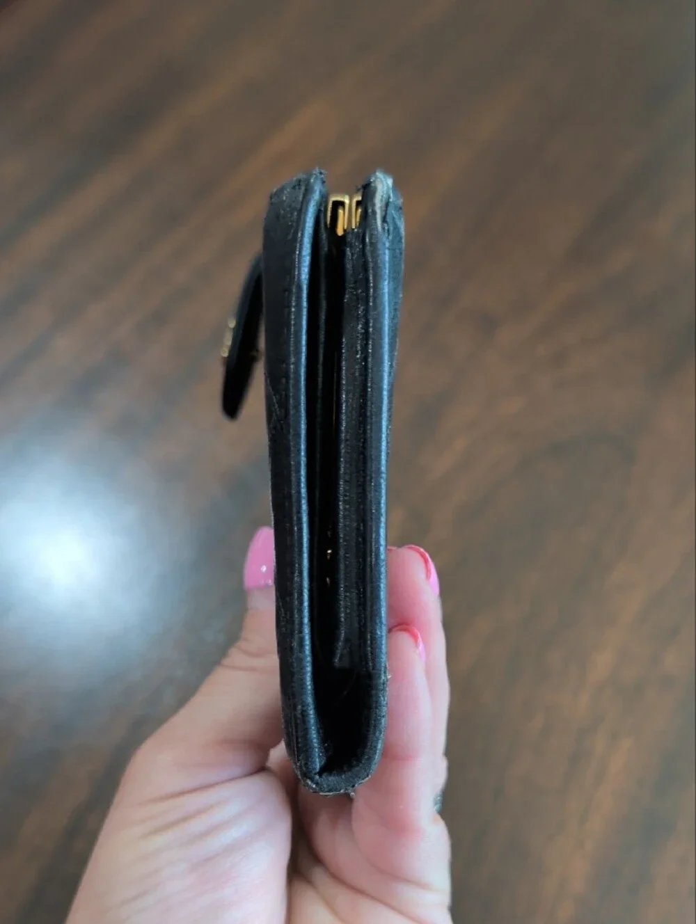 CHANEL Black Quilted Leather Crossbody Wallet with Gold Chain